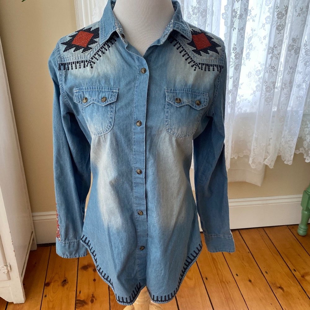 Tasha Polizzi Western Style Embroidered Denim Shirt Small
